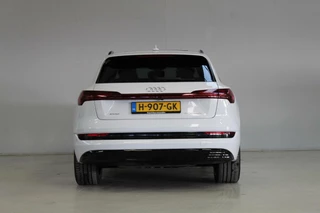 Audi e-tron Audi e-tron e-tron 55 quattro/trekhaak/RSstoelen/360cam/Pano - afbeelding nr 7