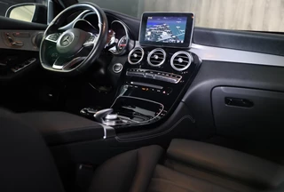 Mercedes-Benz GLC Mercedes-Benz GLC-klasse Coupé 300 4MATIC AMG 63 Look / Lane Assist / Leder / F1 / Sfeerverlichting / Camera / Led / Pdc / 20 Inch - afbeelding nr 6