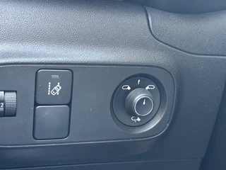 Citroën C3 Citroën C3 1.2 PureTech S&S Feel | Navi | Cruise | Bleutooth - afbeelding nr 17