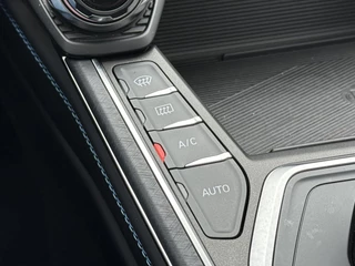 Lynk & Co 01 Lynk & Co 01 1.5/Panoramadak/Apple carplay/Cruise/Camera 360/Zwart Hemel - afbeelding nr 30