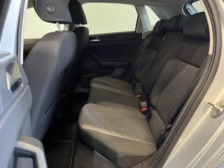 Volkswagen Polo Volkswagen Polo 1.0 TSI Move AUT 70kW Navigatie Apple Carplay/ Android Auto Camera Parkeersensoren Adaptive Cruise Control Stoelverwarming Virtual Cockpit Climate Control - afbeelding nr 31
