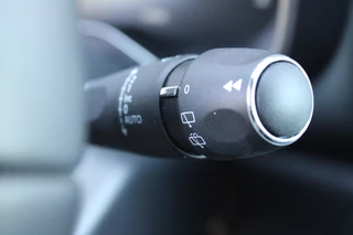 Citroën C5 Aircross Citroen C5 Aircross 1.2 130PK AUTOMAAT | NAVIGATIE BY APPLE CARPLAY/ANDROID AUTO | ACHTERUITRIJ CAMERA | KEYLESS ENTRY/START | LED KOPLAMPEN | CRUISE CONTROL | CLIMATE CONTROL | DAB+ RADIO | ALL SEASON BANDEN | 18