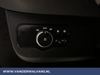 Mercedes-Benz Sprinter Cruisecontrol, Android Auto, Chauffeursstoel, Parkeersensoren, Stoelverwarming, Bijrijdersbank - afbeelding nr 18