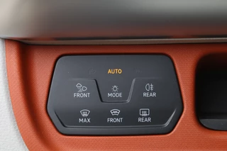 Volkswagen ID. Buzz IQ.Light/Elek. schuifdeuren+klep/Camera/Keyless/Acc/20