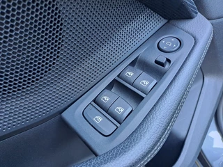 BMW 2 Serie | M-Pakket | Leder | Stoelverw. | Camera | Gr Navi | Sportinterieur | - afbeelding nr 32