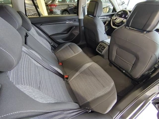 Škoda Superb Škoda Superb 1.5 TSI DSG SELECTION TREKHAAK/CAMERA/HUD/NAVI/ACC/STOELVERW - afbeelding nr 14