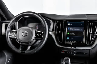 Volvo XC60 | S/K-Panodak | Dig. Cockpit | Adapt. Cruise | Memory Stoelen | Elek. Klep | Stoel-+stuurverw. | Camera | NAV+App. Connect | LM 19