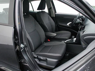 Toyota Yaris Cross Toyota Yaris Cross 1.5 Hybrid Comfort | Navigatie | Stoelverwarming | Camera - afbeelding nr 18