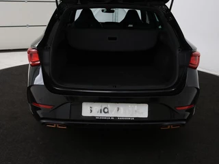 CUPRA Leon Cupra Leon 1.4 e-Hybrid | Carplay | Stuurverwarming |  Navigatie | Sfeerverlichting | Full LED | Keyless | Sportstoelen | Parkeerhulp | PHEV - afbeelding nr 10