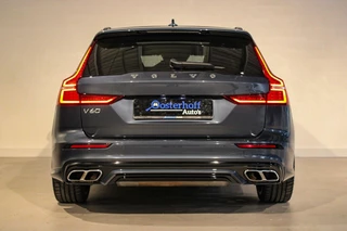 Volvo V60 Volvo V60 2.0 T6 Recharge AWD R-Design HEICO | PANO | B&W - afbeelding nr 5