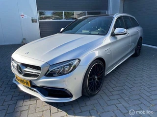 Mercedes-Benz C-Klasse - 385816874-0