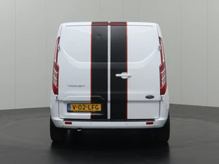 Ford Transit Custom Ford Transit Custom 2.0TDCI 130PK Lang Limited LMV € 1800,-- Meerprijs | Multimedia | 3-Persoons | Airco | Cruise - afbeelding nr 11