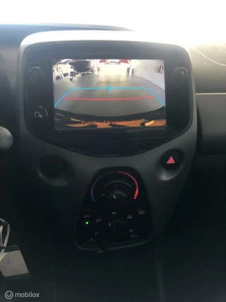 Toyota Aygo Toyota Aygo 1.0 VVT-i X 5DRS AIRCO CAMERA LED LMV - afbeelding nr 7