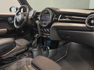 MINI Cooper MINI Cooper Mini 1.5 Serious Automaat Panoramadak, Sportstoelen, navigatie, led lampen, climate control Keyles, Veel opties! - afbeelding nr 12