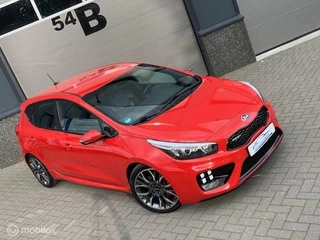 Kia cee'd Kia cee'd 1.6 GT Rood 2015 204 PK ! Recaro/ 18 inch/cruise - afbeelding nr 6