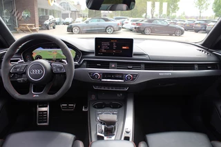Audi RS4 Audi RS4 Avant 2.9 TFSI quattro / Milltek / Panoramadak / Camera / Head-up / Sportuitlaat / 20'' / Luxe Leder / Dodehoek / Virtual Cockpit / Stoelmassage / B&O - afbeelding nr 19