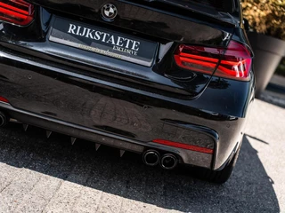 BMW 3 Serie BMW 3-serie 330e Centennial High Executive|PANO|M-SPORT|18'' - afbeelding nr 33