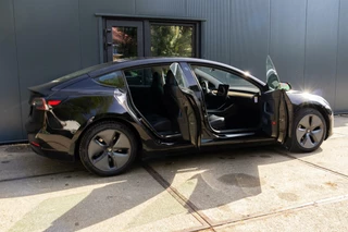 Tesla Model 3 Tesla Model 3 Standard RWD Plus Autopilot leder 60 kWh - afbeelding nr 4