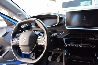 Peugeot 208 Peugeot 208 1.2 PureTech Allure Pack | Panoramadak | Apple carplay/android | Cruise control | - afbeelding nr 26