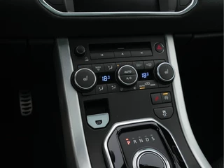 Land Rover Range Rover Evoque Land Rover Range Rover Evoque 2.2 TD4 4WD Prestige Aut. *LUXURY-LEATHER | BI-XENON | MERIDIAN-AUDIO | MEMORY-PACK | NAVI-FULLMAP | HEATED-SPORTSEATS | ECC | CAMERA | KEYLESS | SHIFT-PADDLES | PDC | CRUISE | TOWBAR | 20''ALU* - afbeelding nr 13