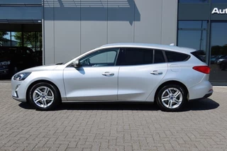 Ford Focus Ford Focus 1.0 Ecoboost. Tend Edition Business NAVI, Winterpack, PDC - afbeelding nr 3