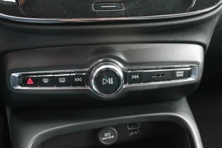Volvo XC40 Volvo XC40 T4 Recharge Inscription | Leder | Trekhaak | 19 Inch | Keyless - afbeelding nr 26