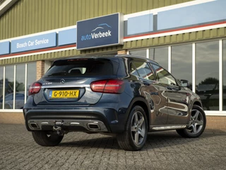 Mercedes-Benz GLA | Achteruitrij camera | High-performance LED | Grootlicht-assistent | 18