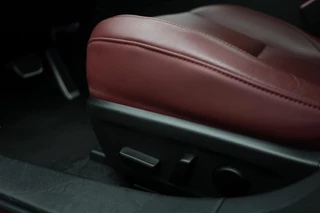 Mazda 3 Mazda 3 2.0 e-SkyActiv-X Luxury automaat i-Activesense pakket met Sunroof en rood leer pakket : dealer onderhouden en 24 maanden verlengde garantie - afbeelding nr 13