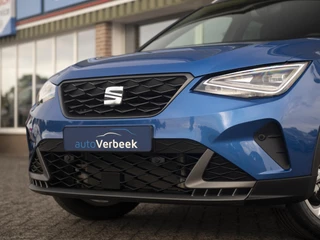 SEAT Arona SEAT Arona 1.0 EcoTSI 116pk FR DSG | Full LED | Keyless | ParkAssist + Camera | App-Connect | Armsteun vóór | Black Pack | Wireless Charge - afbeelding nr 21