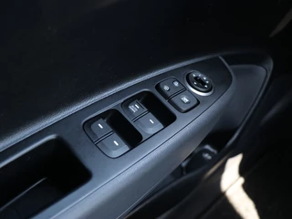 Hyundai i10 Hyundai i10 1.2i I Airco I Stoelverwarming I Cruise Control - afbeelding nr 15