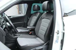 Volkswagen Tiguan Volkswagen Tiguan 1.5 TSI 150pk ACT R-Line DSG7 NL-Auto NAP Panoramadak Clima Cruise Navi 360 Camera Dynaudio Keyless  HUD Dig. Cockpit El. Klep - afbeelding nr 10