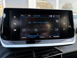 Peugeot 2008 Peugeot 2008 130PK Allure Pack | Dab+ | Navi | Climate | Cruise - afbeelding nr 27
