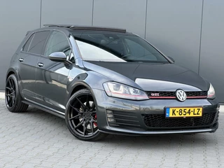 Volkswagen Golf Volkswagen Golf 2.0 TSI GTI Performance Pano - DSG - Led - Navi - 230+ PK - afbeelding nr 2