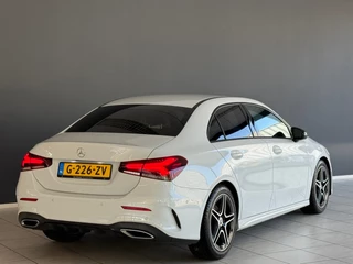 Mercedes-Benz A-Klasse Mercedes-Benz A-klasse 200 163pk AMG Night Dealer Onderhouden - afbeelding nr 3