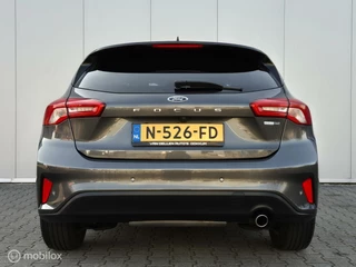 Ford Focus FORD FOCUS 1.0 ECOBOOST HYBRID TITANIUM/KEYLESS/CAMERA/LED/STOEL-STUURVERWARMING/CLIMATE - afbeelding nr 4