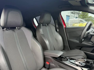 Peugeot 208 Peugeot 208 1.2 PureTech GT-Line 130pk Automaat - Rouge Elixer - Carplay/3D Dash/LED pakket - afbeelding nr 9