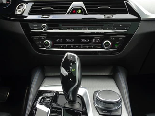 BMW 5 Serie BMW 5 Serie 520d TwinTurbo High E. M-Performance 2017 / LED - afbeelding nr 35