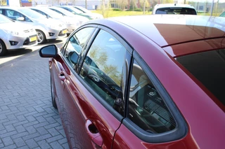 Ford Mondeo Ford Mondeo 1.0 EcoBoost 125 PK Trend | Winterbandenset | Climate Control | Cruise Control | DAB | PDC V+A | Dealeronderhouden - afbeelding nr 11