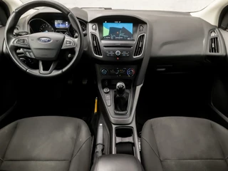 Ford Focus (APPLE CARPLAY, NAVIGATIE, LM VELGEN, PARKEERSENSOREN, SPORTSTOELEN, CRUISE, ELEK PAKKET, NIEUWSTAAT) - afbeelding nr 6