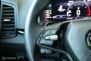 Škoda Karoq Skoda Karoq 1.5 TSI ACT Sportline / Trekh. / Navi / Carplay - afbeelding nr 14