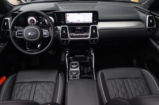 Kia Sorento Kia Sorento 1.6 T-GDI 4WD / PANO / KEYLESS / HUD / 360 / VOLLEDIG UITGEVOERD! - afbeelding nr 6