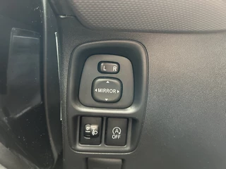 Peugeot 108 Peugeot 108 1.0 e-VTi Collection 50% deal 5.475,- ACTIE Carplay / Stoelverwarming / Clima / Camera / LMV - afbeelding nr 8