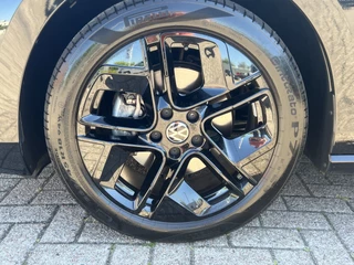 Volkswagen Passat Navigatie Panoramadak Trekhaak IQ Light Leder Elek Stoelen + Verwarming + Koeling + Massage 360 Camera Extra Getint Glas Vol Opties BTW Auto MHEV - afbeelding nr 56