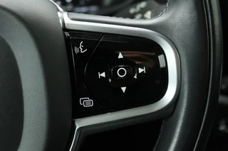 Volvo V60 Volvo V60 2.0 B3 Momentum | Leder |  Stoel & stuurverwarming | Carplay | Adaptive cruise | BLIS | Navigatie | Full LED | DAB - afbeelding nr 13