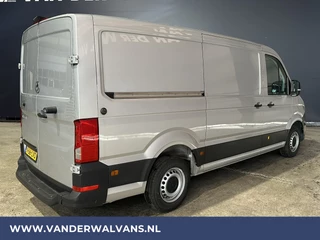 Volkswagen Crafter Volkswagen Crafter 2.0 TDI 141pk L3H2 L2H1 Euro6 Airco | Camera | Apple Carplay | Android Auto Bijrijdersbank - afbeelding nr 9