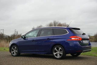 Peugeot 308 Peugeot 308 SW 1.2 130PK GT-line AUT | Magnetic Blue Metallic | Full-LED/CAM/NAV/Clima/Cruise - Super Sportief! - afbeelding nr 9