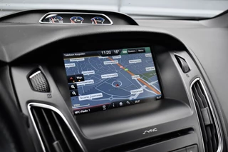 Ford Focus Ford Focus 2.3 RS 350pk | Dealer onderhouden | Milltek | Recaro Schaalstoelen | Camera | Stuurverwarming | - afbeelding nr 13