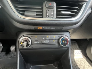Ford Fiesta Ford Fiesta 1.1 Trend | Navigatie | Apple CarPlay | Cruise Control - afbeelding nr 24