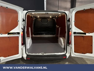 Ford Transit Custom Ford Transit Custom 2.0 TDCI 130 pk L2H1 Euro6 Airco | LED | Cruisecontrol | Verwarmde voorruit | Parkeersensoren Bijrijdersbank, 2800kg trekvermogen - afbeelding nr 2