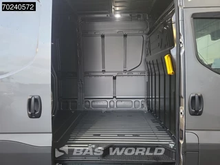 Iveco Daily Iveco Daily 35C18 3.0L Automaat 16m3 L4H2 LED ACC Navi Parkeersensoren Camera L3H2 3,5t Trekgewicht 16m3 Airco - afbeelding nr 8